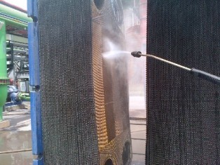 Limpeza em trocadores de calor Limpeza em trocadores de calor